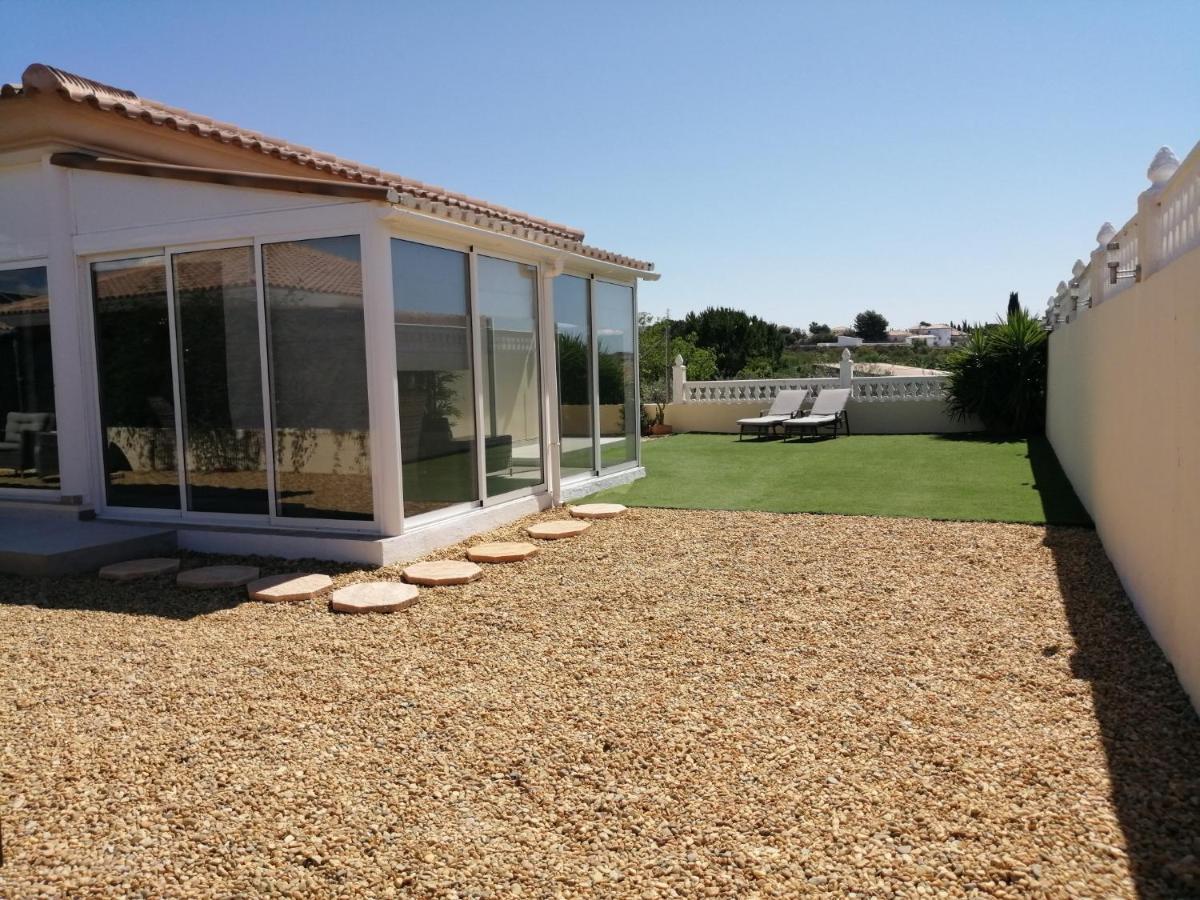 Villa Los Castos Immaculate 2-Bed Villa Arboleas المظهر الخارجي الصورة