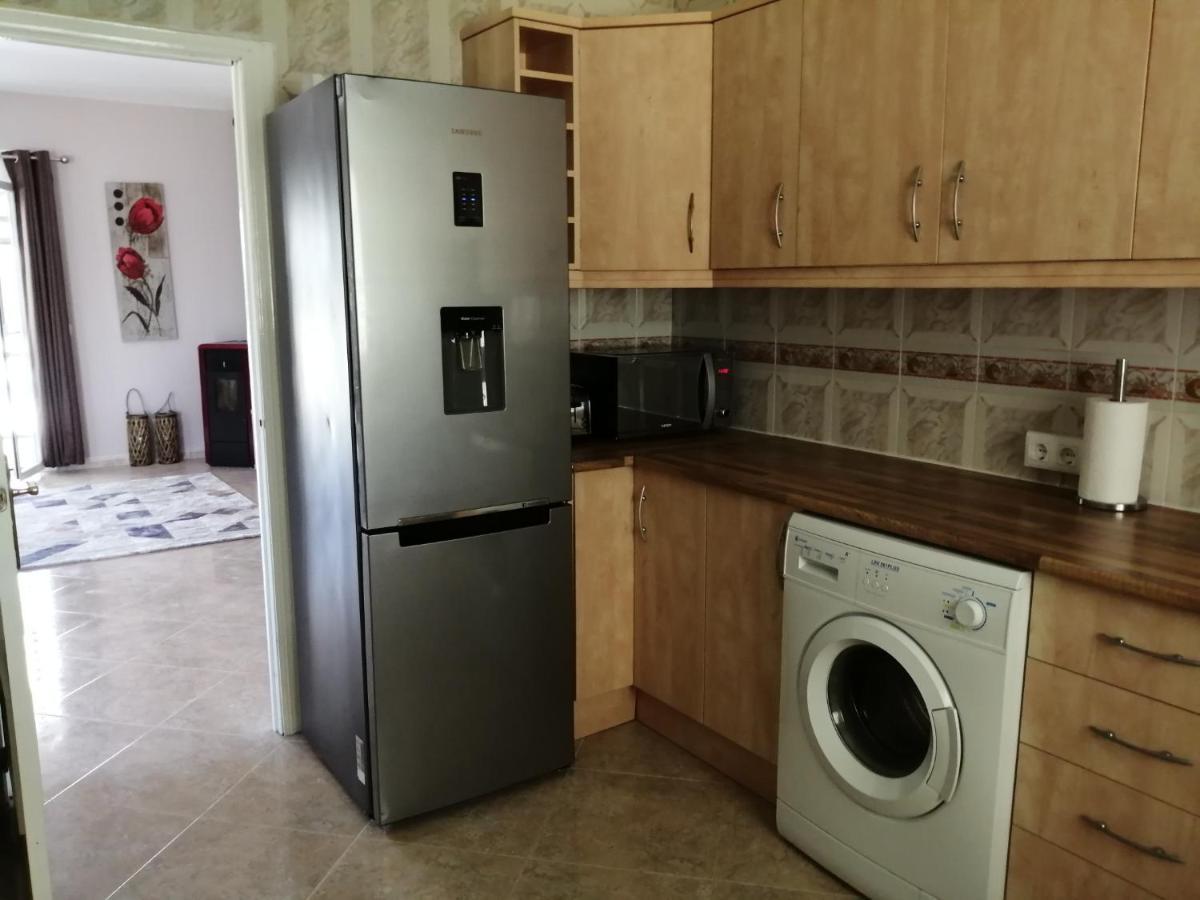 Villa Los Castos Immaculate 2-Bed Villa Arboleas المظهر الخارجي الصورة